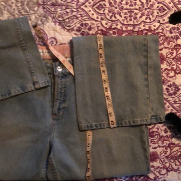 Dana Buchman Rhinestone Bow Blue Jeans - Picture 8 of 11